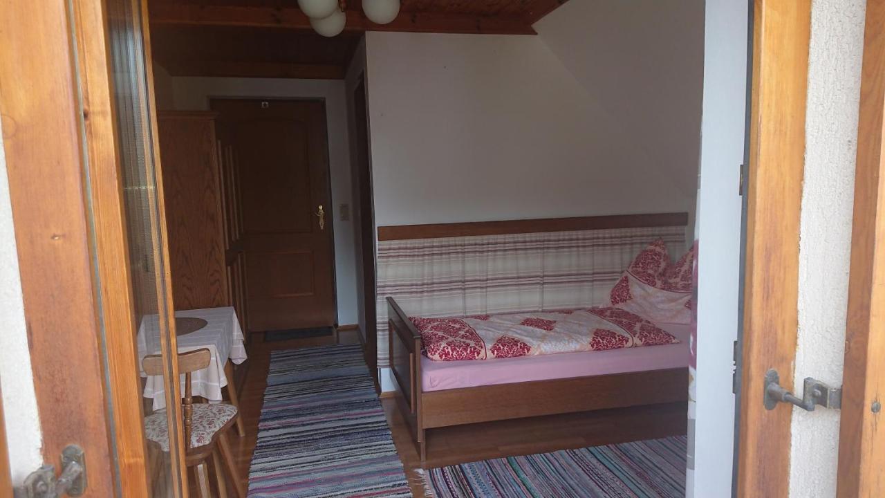 Gaestehaus Der Gamser Winzerstube Bad Gams Rum bild