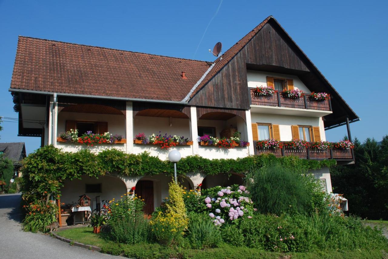 Gaestehaus Der Gamser Winzerstube Bad Gams Exteriör bild