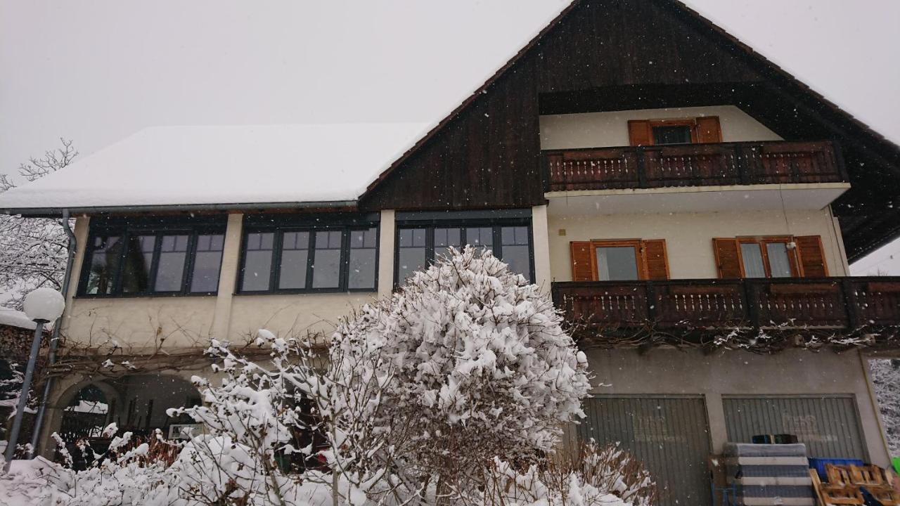 Gaestehaus Der Gamser Winzerstube Bad Gams Exteriör bild