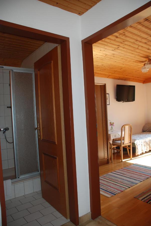 Gaestehaus Der Gamser Winzerstube Bad Gams Exteriör bild