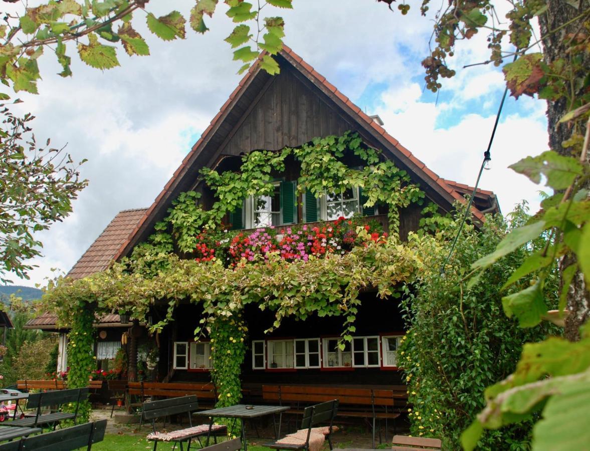 Gaestehaus Der Gamser Winzerstube Bad Gams Exteriör bild
